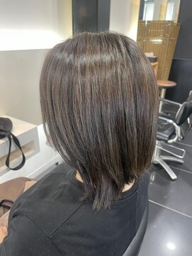 クアトロ 小山店(QUATRO) 馴染ませハイライト