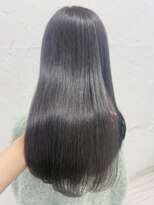 プライズ 表参道原宿店(prize)&nbsp;艶感たっぷりグレージュカラー！【原宿/表参道】