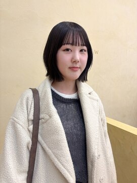 スニュウ(snuw) 切りっぱなしボブ小顔カットグレージュミルクティ