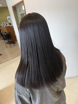 アクシス ヘアーデザイン 縮毛矯正 サラサラ 艶々 ワンレン