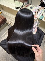 ロロ(ro-ro) 【恵比寿 ro-ro】"髪質改善"汗をかいてもうねらない潤艶髪