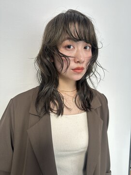 デイジードゥ(Daisy duex) オリーブグレージュ 深めオリーブ