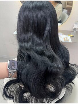 ラビス 池袋(Lovis) くびれヘア/縮毛矯正/ストレート/ハイライトカラー