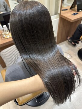 フラット 千葉(Flat.) 美髪縮毛矯正【千葉・千葉駅・千葉駅東口】