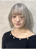 シルバーグレージュ