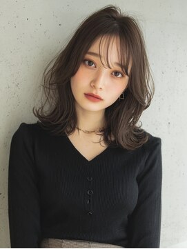 ネオリーブ チロル 横浜西口店(Neolive CiroL.) くびれレイヤーカット透明感オリーブグレージュ 【横浜】