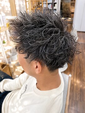ユイマァルスロウ 岡山(YUIMARLSLOW) 岡山メンズサロン20代30代刈り上げショートニュアンスパーマ