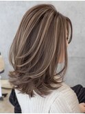 ミディアムレイヤー脱白髪染め白髪ぼかしカラー 40代50代60代