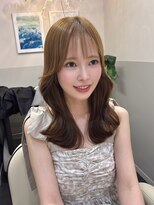 ミラ(mira)&nbsp;韓国風くびれレイヤー×柔らかベージュブラウン