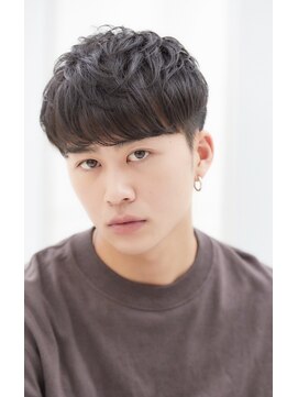 ミチオ ノザワ ヘアサロン ギンザ(Michio Nozawa HAIR SALON Ginza) ツーブロック無造作ショート1分スタイリング【瀧上丈司】