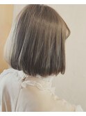 外国人風ハイトーンブロンドアッシュ大人可愛いナチュラルボブ