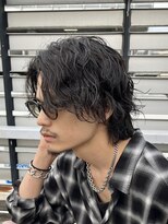 ラヴィズムバイフィフス(LUVISM by fifth)&nbsp;波巻きスパイラルパーマミディアムパーマ新潟万代