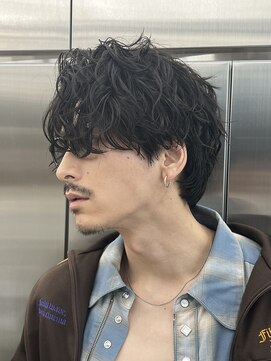 レタッチバイフィフス(RETOUCH by fifth) センターパートニュアンスパーマシャドウパーマフェザーパーマ