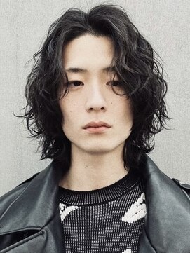 テクネ 天神大名(techne) 天神波巻きスパイラルパーマシャドウパーマメンズセンターパート