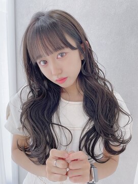 カシュカシュ 表参道(cache cache) ちょい重めアイドルぱっつん♪オリーブグレージュ♪