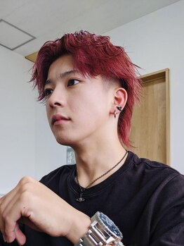 メンズも気軽に通える雰囲気が◎ON/OFFどちらもキマるスタイルでオシャレに!あなたに似合うスタイルを提案!