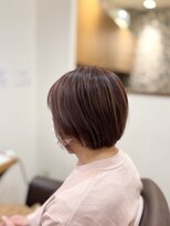 ヘアー グリーン(hair green)&nbsp;品良くまとまる！ツヤ感アップの暖色系カラー×丸みショート