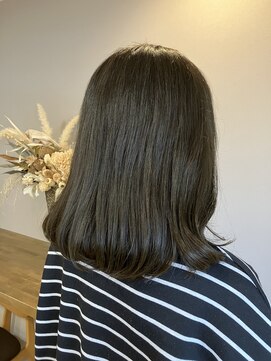 リポゾ(Riposo.) ブリーチなし・オリーブアッシュ