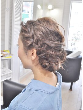 エフジェイメイド(F.J.MADE.) 外国人風/ゆる編み込みへア