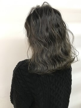 キューズ クラブ(cuz KLUB) 【cuz KLUB】シースルーグレイ×ロブ