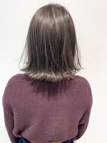 アッシュ 祐天寺店(Ash)&nbsp;ワンブリーチでつくる外国人風グレージュカラー