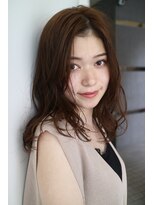 アールヘア ナチュラルアンドオーガニックサロン&nbsp;シースルーレイヤーミディ【ラベンダーアッシュ】