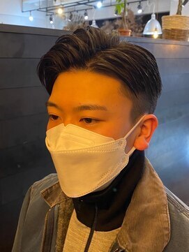 ディスイズバーバーサード(THIS IS BARBER 3rd) 七三ヘア　さわやかビジネススタイル