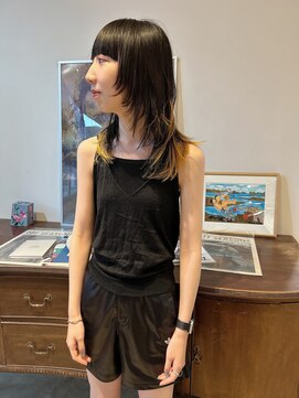 ヘアーアイストゥーレ(HAIR ICI TRE) ウルフレイヤー デザインカラー 担当渡邉桜桃