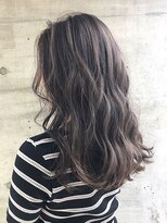 アウリィ(Aulii)&nbsp;ベージュハイライト☆パーマ風ウェーブ