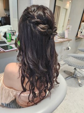 ハイレート ウニクス川越店(Hairate) [Sekiguchi] ハーフアップアレンジ☆