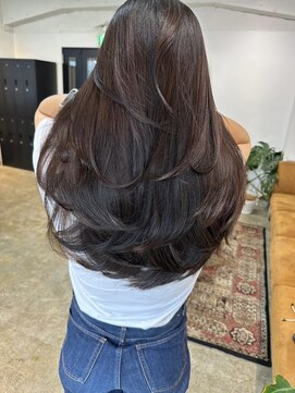 メリー オオサカ(Merly Osaka) layer cut × warm brown