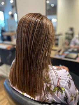 コクーン 辻堂(Cocoon) ハイライト、シャドールーツ、バレイヤージュ【白髪ぼかし可】