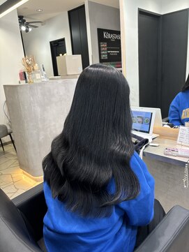 ラピス 福岡天神店(Lapis) 暗髪/艶髪/ブルーブラック