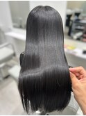 レイヤーカット内巻きワンカール髪質改善ストレート