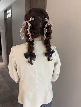 ポノ(po_no) ツインお呼ばれヘアアレンジ