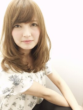 ヘアークリエイションラヴニール ふわふわワンカールデザイン