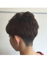 カタチヘアー(HAIR) 。。。。トンボ。。。ショートのカタチ。。。