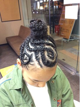 ヘアーズケアープレスト(Hair's Care Presto) 編み込み