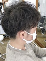 ヘッズ 本八幡店(HEADS)&nbsp;MEN'S HAIR  センターパート　ツイストスパイラル　コンマヘア