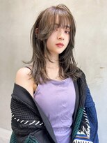 ロイジー(roijir) 表参道roijir 小顔顔周りレイヤー×シルバーアッシュ