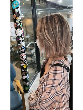 ラフ(LAFF) #ショコラアッシュ#ヘルシースタイル#ふんわりカール