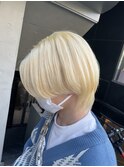 韓国風ヘア/ブロンドヘア/センター分け