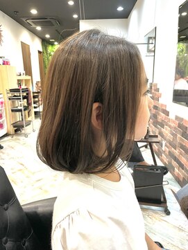 リノナ(Linona) ☆小顔効果カット キッズインナーカラー髪質改善ハイライト 韓国