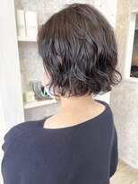 キャアリー(Caary)&nbsp;福山市Caary20代30代暗髪韓国風ボブパーマ簡単スタイリング