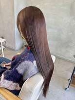 レヴィア(REVIA)&nbsp;髪質改善トリートメントレイヤーカット前髪カット