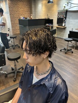 ブリーチ 天文館店(BLEACHi) シャドウセンターパート