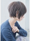 Say.丸みショートレイヤーショートアッシュブロンド暗めカラー