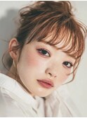 オレンジベージュ
