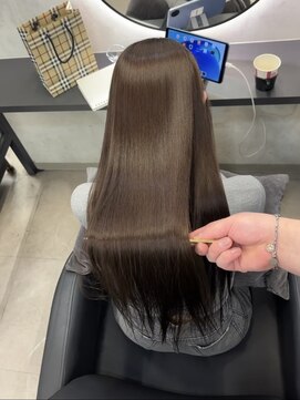 ユニー(uniii) 艶髪アッシュブラウン