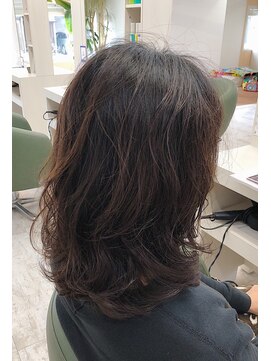 リンク ヘアアンドエステティック(Link Hair&Esthetic) ミディアムボブ×パーマ